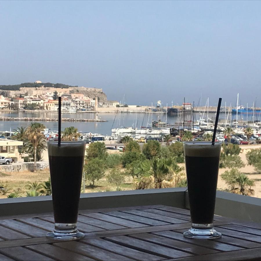Apartment On The Beach With View ريثيمنو المظهر الخارجي الصورة